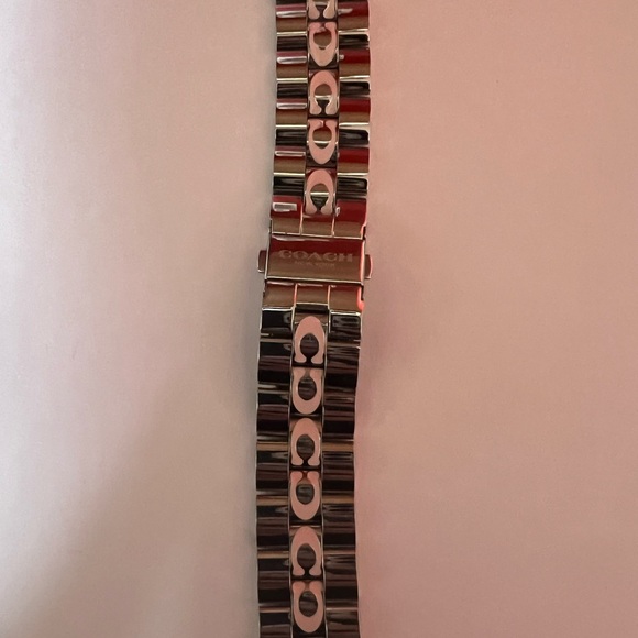 Brand new Coach watch bands for Apple Watch - Picture 6 of 7